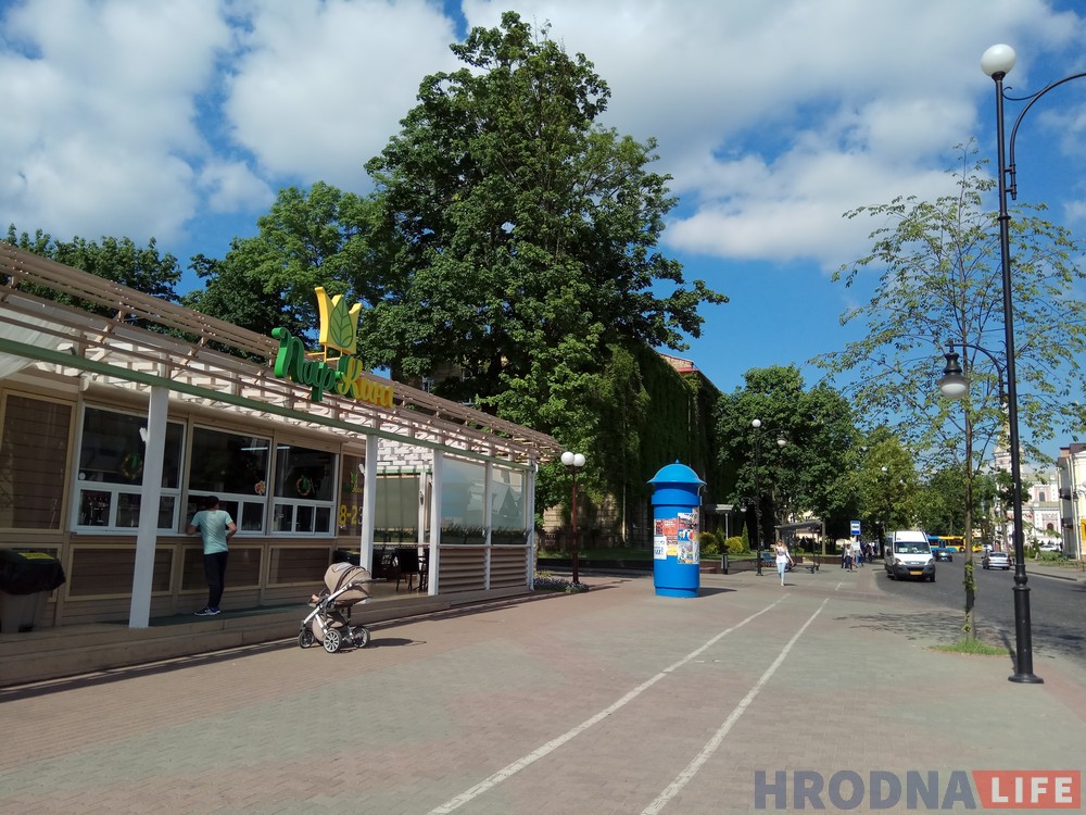Пять гродненских бургеров: эксперт попробовал уличный фаст-фуд на слепой дегустации