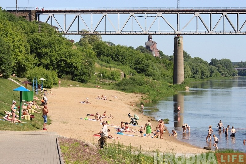 Фотофакт: в жару гродненцы тянутся к воде Фотофакт: в жару гродненцы тянутся к воде