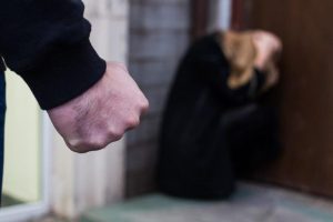 Гродненец ограбил свою беременную девушку