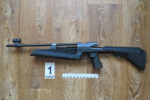 Отец ударил плачущую пятимесячную дочку, чтобы успокоить. Спустя месяц она умерла