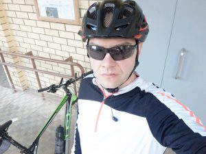 "Суседзі" - самое лучшее, где я был". Максим Зуев с семьей в пятый раз будет участвовать в марафоне