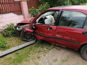 Десять штрафов на двоих. В Лиде муж и жена по очереди попали в ДТП