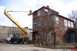 Спорную высотку у «Фиалки» построят в другом месте. Сработал “фактор Караника”?