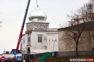 На башню Старого замка поставили купол. Смотрите, как это выглядит