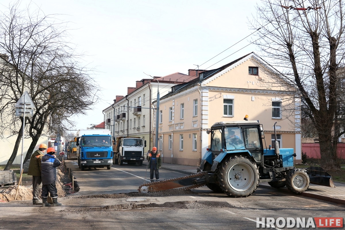 В центре Гродно пробки из-за аварии на Старом мосту и закрытия Большой Троицкой