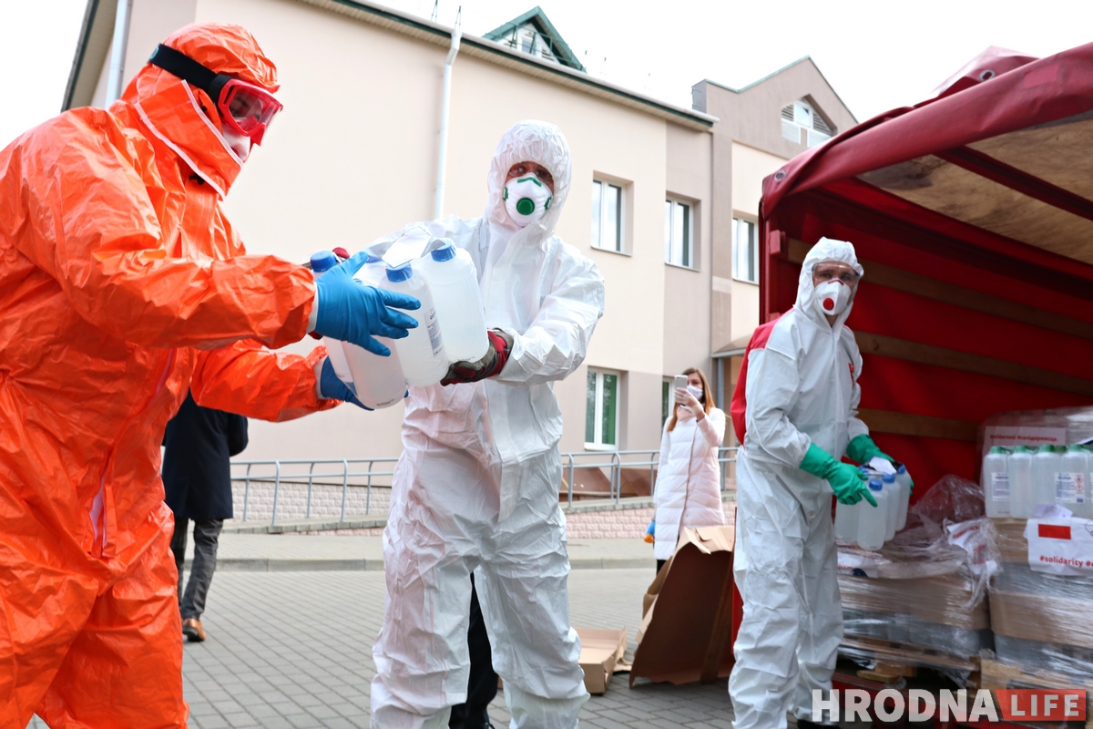 Лечит или нет ? Препарат из польской гуманитарки вызывает сомнения у специалистов