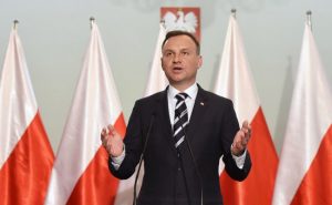 Фота: politring.com