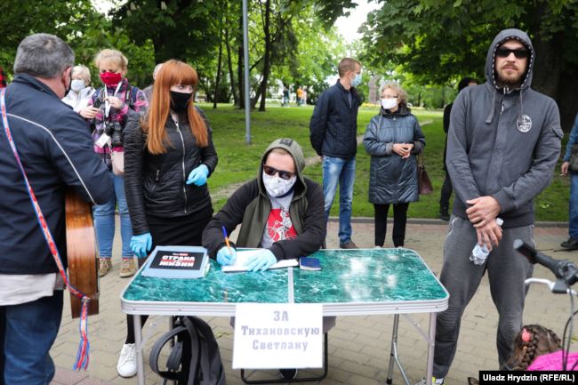 Мама и девушка политзаключённого Фурманова объявляют голодовку