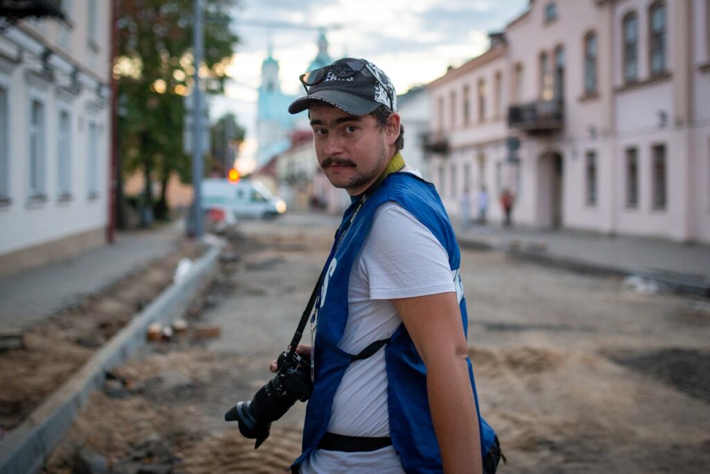 Журналиста из Гродно осудили за участии в митинге. Областной суд отменил решение