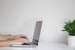 Более 20 уголовных дел за оскорбление представителя власти возбудили в Гродненской области
