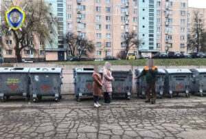 "Вспомнить пионерские костры". Гродненец выпивал и жег мусорные контейнеры