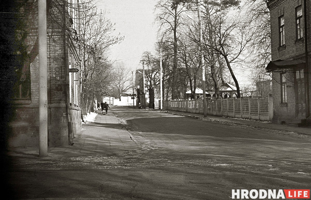 Японскія сюжэты і жоўтая цэгла. Дызайнерка — пра жыццё некалькіх пакаленняў у адной кватэры