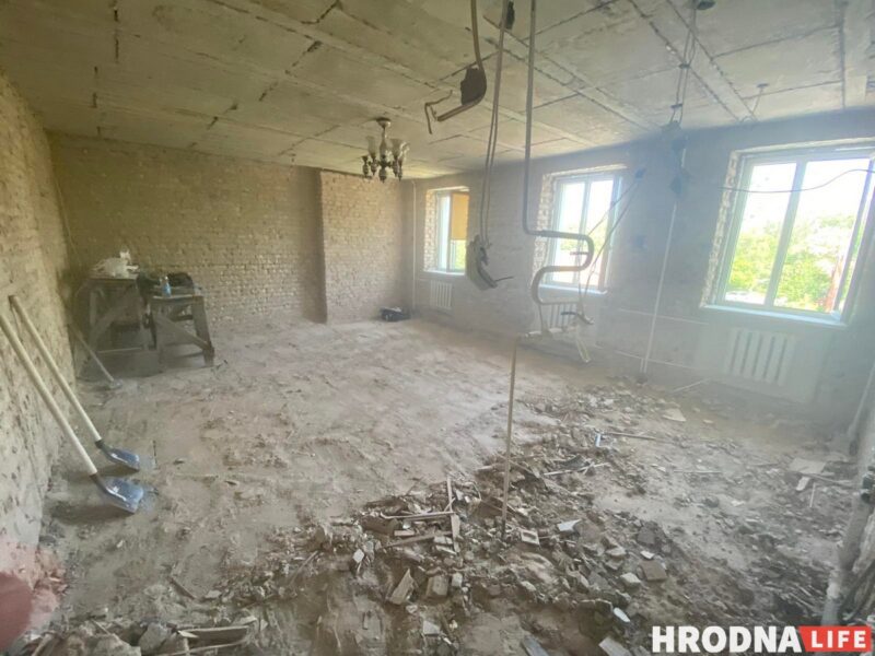 Японскія сюжэты і жоўтая цэгла. Дызайнерка — пра жыццё некалькіх пакаленняў у адной кватэры