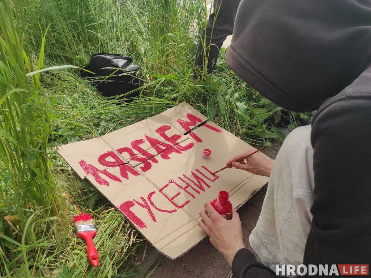 «Освободите политзаключенных и откройте границы». На польско-белорусской границе начался палаточный митинг