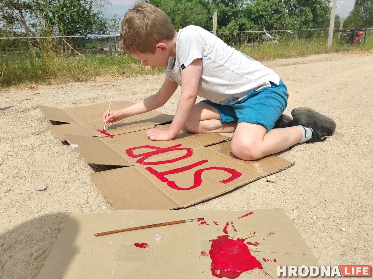 «Освободите политзаключенных и откройте границы». На польско-белорусской границе начался палаточный митинг