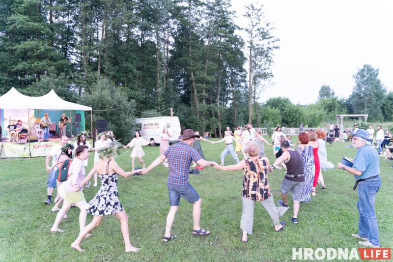 Начное вогнішча, танцы і папараць-кветка. Пад Гроднам яшчэ раз адсвяткавалі Купалле