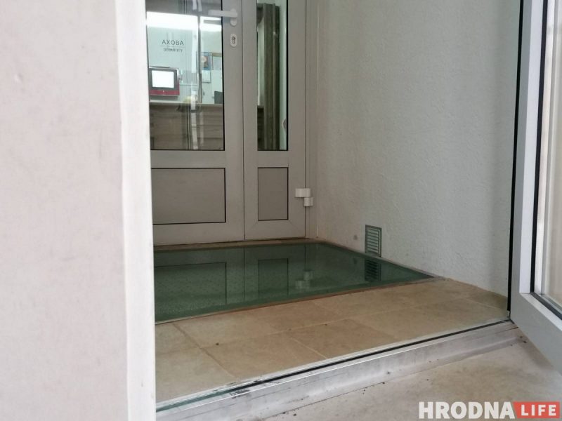 "Посмотрите под ноги". 7 мест в Старом замке, где можно увидеть историю