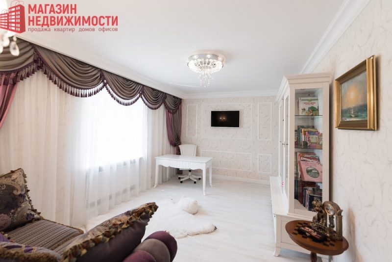 От $ 300 000 до $ 700 000. Как выглядят самые дорогие коттеджи, которые продаются в Гродно