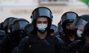 Блокирование дорог, акция студентов и задержания. Гроднецы вышли на улицу после инаугурации президента