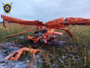 Легкомоторный самолет упал в Слониме 13 августа 2022. Фото: СК