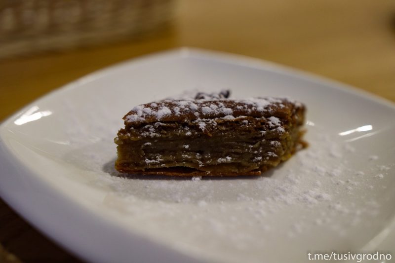 Узбекский плов и фермерское мясо для шаурмы. На Дзержинского открылось новое кафе «Кинза»