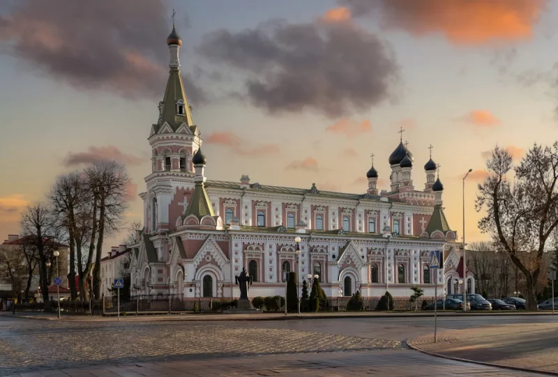 Православный Свято-Покровский собор на улице Ожешко в Гродно. Фото: iStock