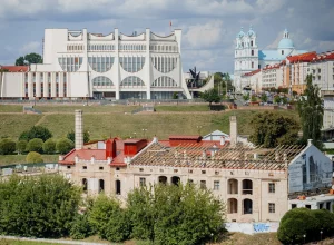 Вид на центр Гродно. Фото: STRT LFA, unsplash.com
