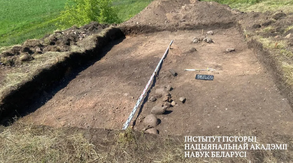 Находки в "Замке Кмиты". Фото: Институт истории НАН Беларуси