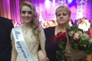 Бывшая уборщица из Гродно купила особняк стоимостью под миллион долларов. Ее дочь ездила на ВНС Бывшая уборщица из Гродно купила особняк стоимостью под миллион долларов. Ее дочь ездила на ВНС