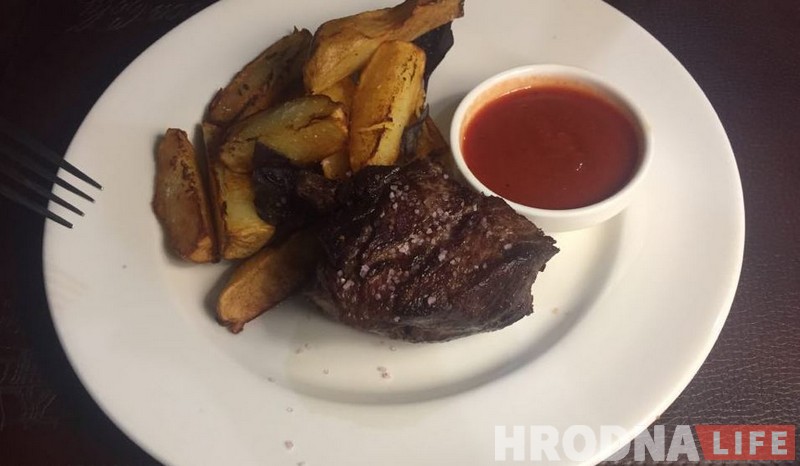 Где туристу в Гродно будет вкусно. Тест общепита с оценкой в оленях Святого Губерта