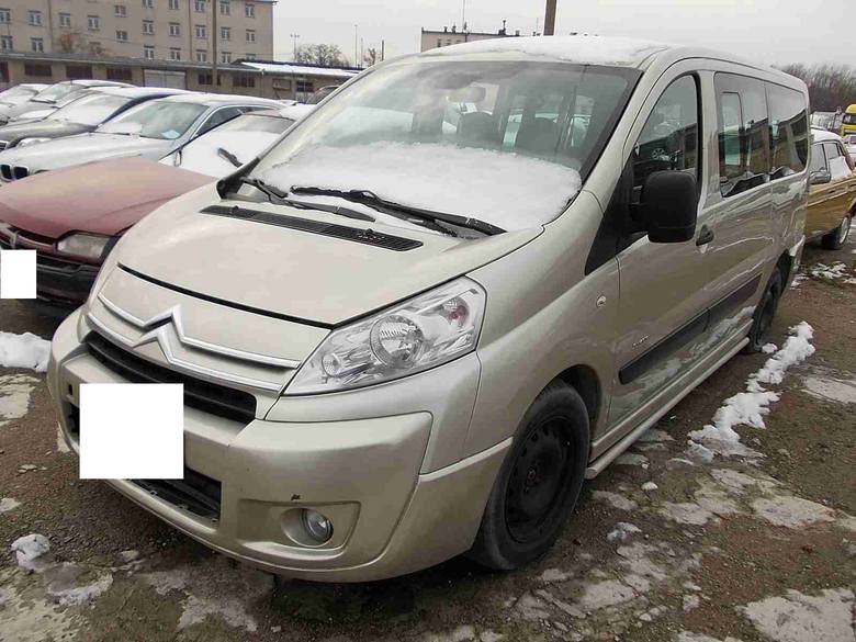 Мытнікі ў Беластоку распрадаюць канфіскаваныя ў кантрабандыстаў аўтамабілі па смешных коштах