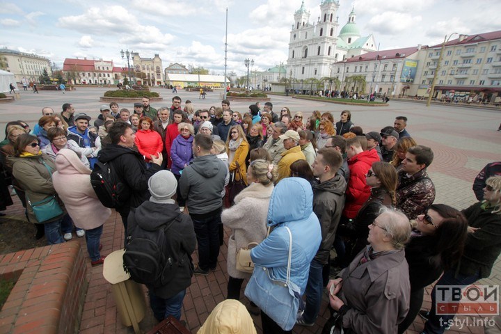 Старыя стаміліся, а маладыя не заўважылі. Чаму «самы еўрапейскі горад Беларусі» пашкадаваў экскурсіі для фэста?