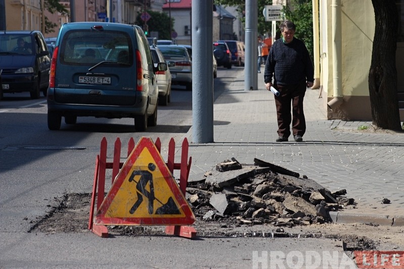 Велосипедистам ездить станет проще: в Гродно активно понижают бордюры
