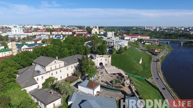І бацька, і маці. Глядзіце відэа з палёта над Нёманам