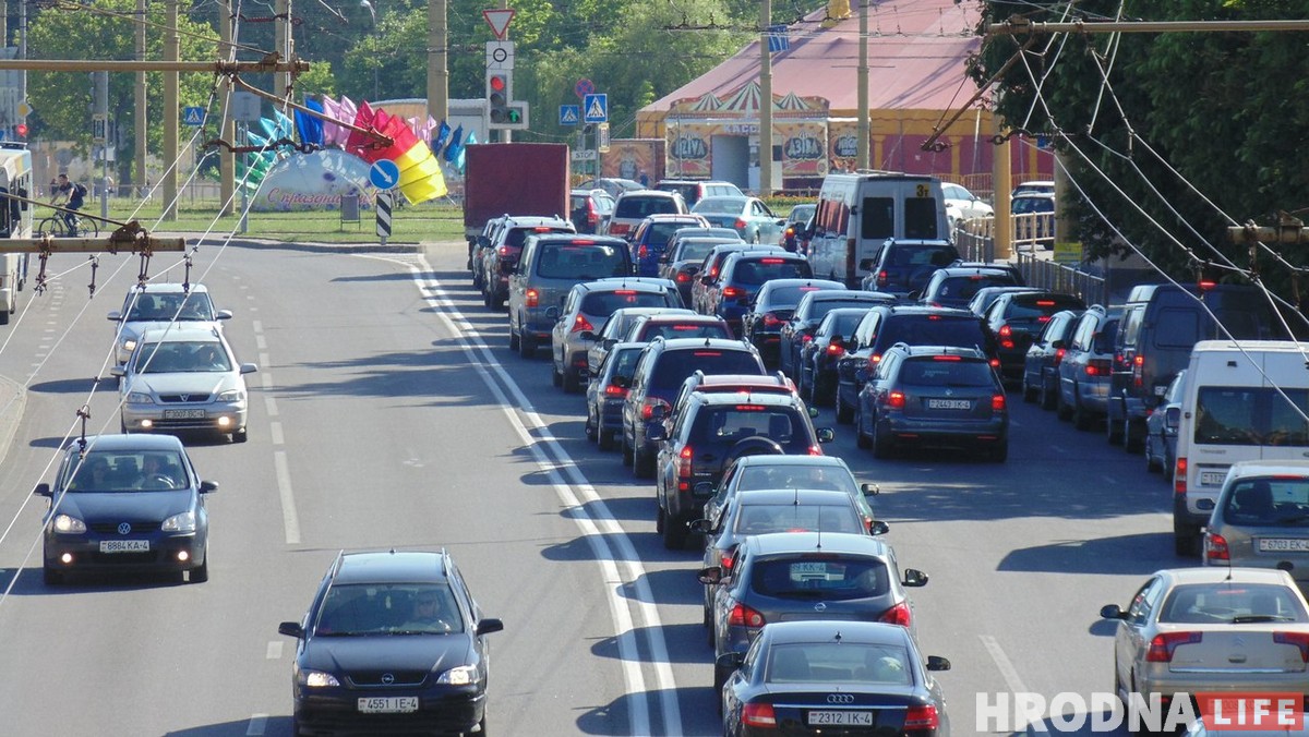 "На Западе авто лучше наших идут на свалку". Как автобизнес стал жертвой Таможенного союза