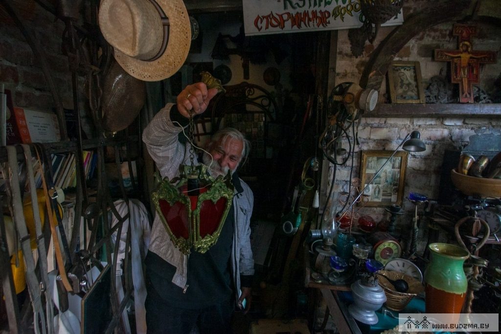 Бар, кавярня і музей. Як адна сям'я стварыла ў Гродне тры класныя месцы
