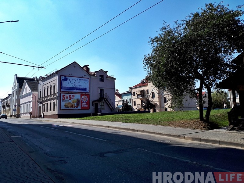 Будаваць можна, але з заўвагамі. Гісторыкі пра будаўніцтва гандлёвага цэнтра на Вялікай Траецкай