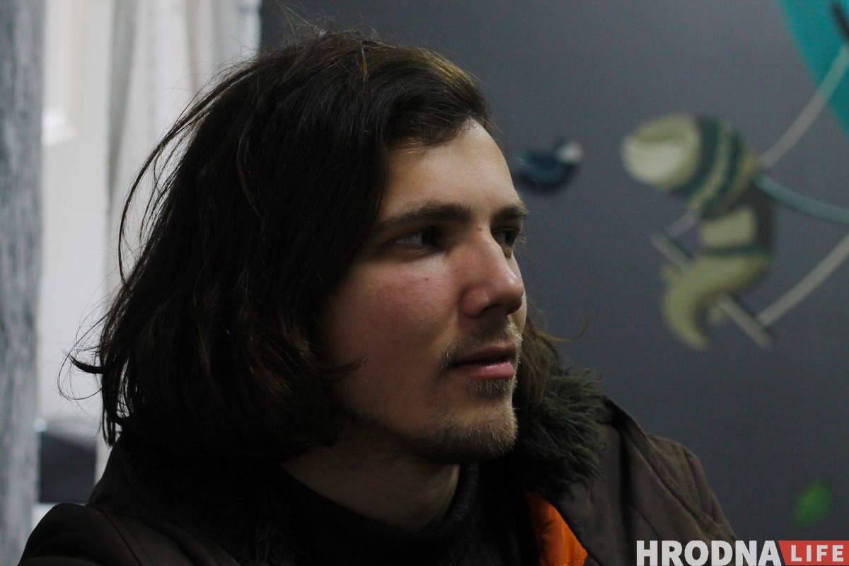 "Благодаря Сталину мы получили право жить". 24-летний коммунист из Гродно про революцию, репрессии и тату Сталина