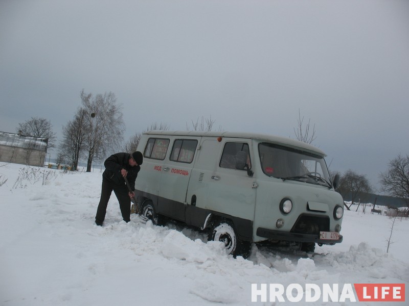 «Белорусскоязычный врач отгоняет болезнь и поднимает настроение». Отыскали в Гродно врача, что всегда переходит на язык пациента
