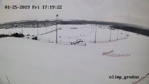 Гродзенскія медыкі ўзышлі на Эльбрус. Вось якія сцягі яны разгарнулі на вяршыні