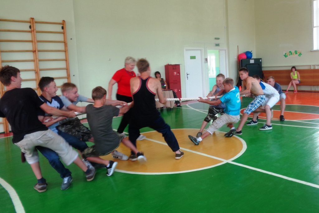 Спортпляцоўка для дзяцей-сірот: калі спорт - магчымасць стаць на ногі