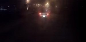На Стары Новы год гродзенец катаўся па горадзе на машыне ў гірляндах