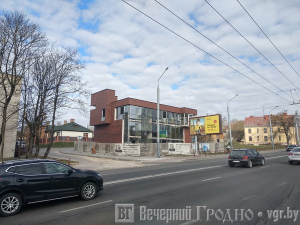 Офісны цэнтр з'явіцца на Віленскай каля былой "Рэмбыттэхнікі" Офісны цэнтр з'явіцца на Віленскай каля былой "Рэмбыттэхнікі"