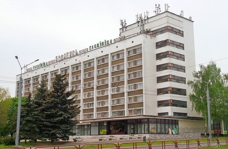 Паркоўка на Вялікай Траецкай, рэстаран у філармоніі, кафэ на Тэлеграфнай. Што пабудуюць у Гродне