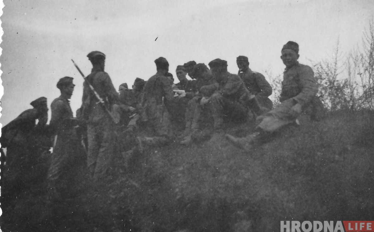 Ушли в 1939 на войну с немцами и не вернулись: большая фотоистория 76-полка им. Людвика Нарбута из Гродно
