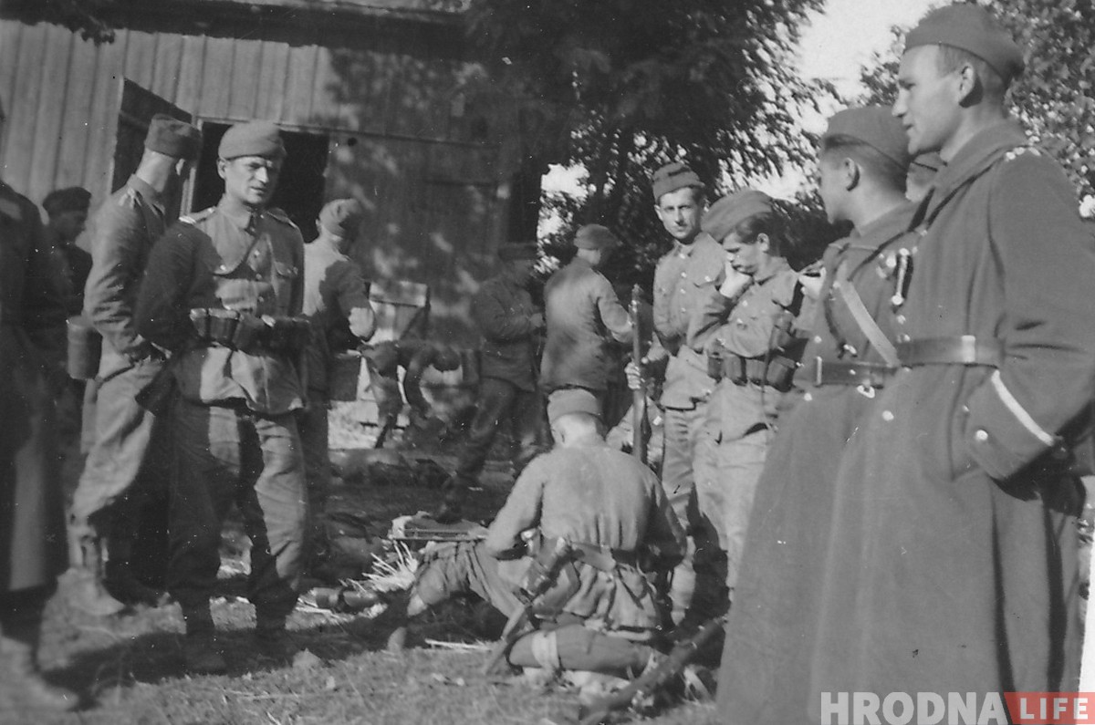 Ушли в 1939 на войну с немцами и не вернулись: большая фотоистория 76-полка им. Людвика Нарбута из Гродно