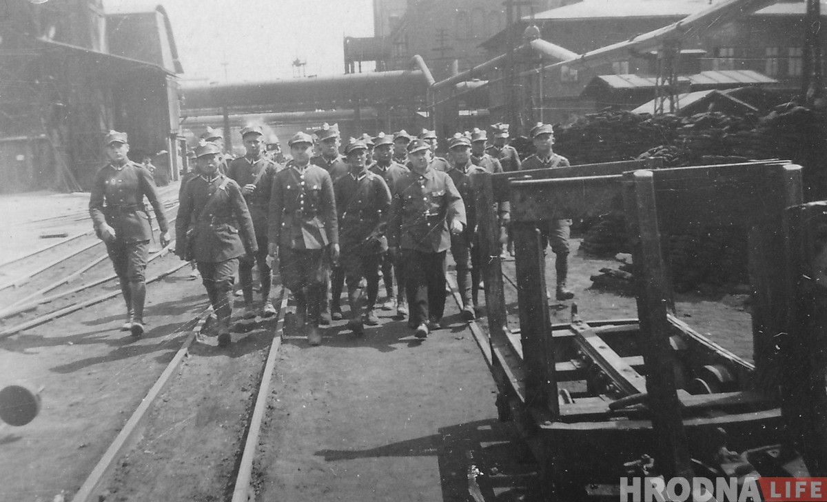 Ушли в 1939 на войну с немцами и не вернулись: большая фотоистория 76-полка им. Людвика Нарбута из Гродно