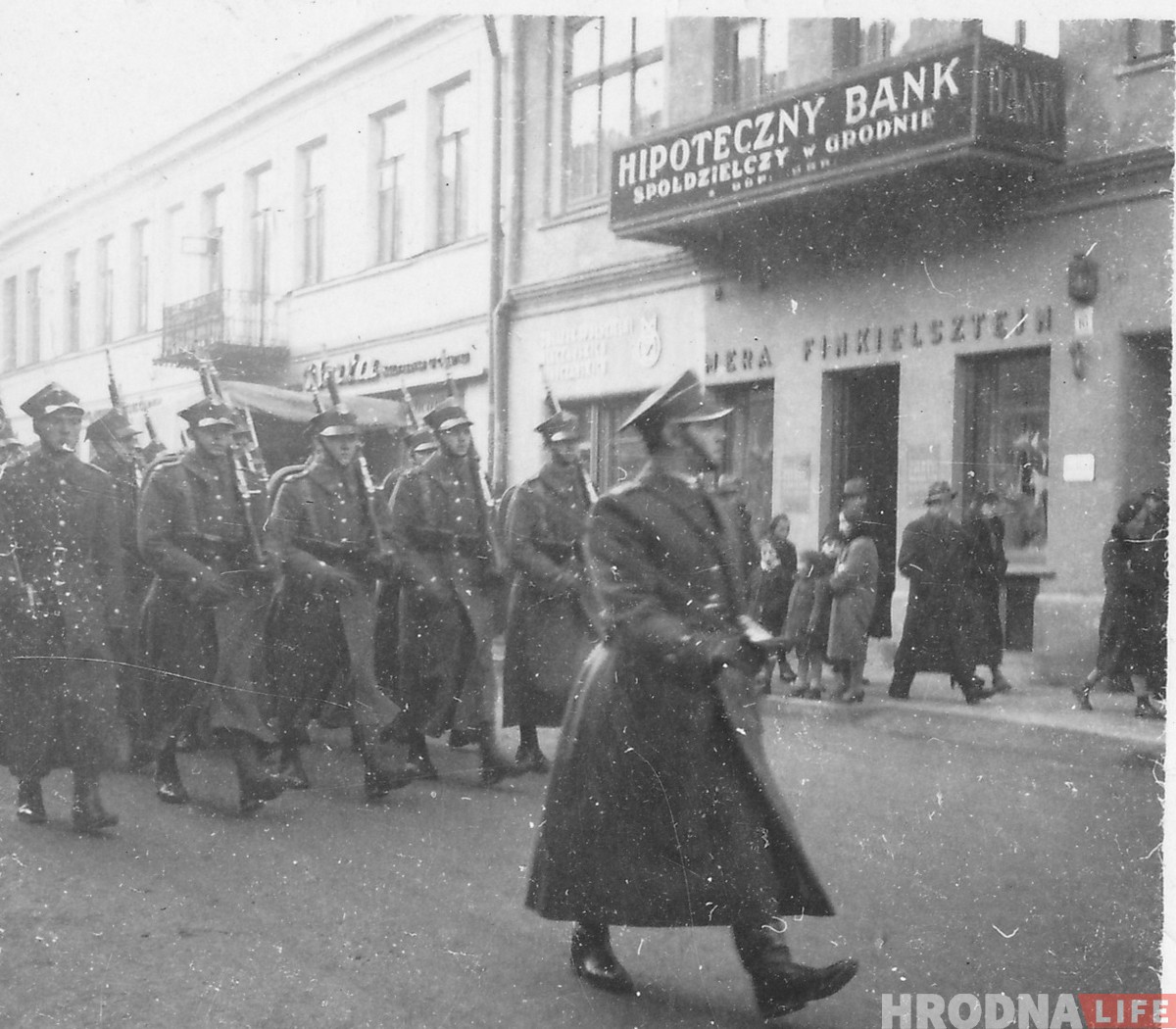 Ушли в 1939 на войну с немцами и не вернулись: большая фотоистория 76-полка им. Людвика Нарбута из Гродно