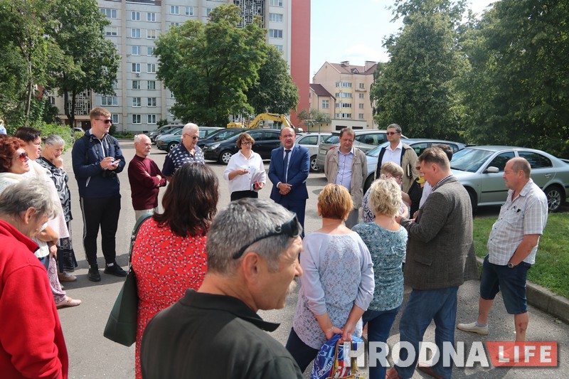 “У чыстым полі такое будуйце!” Чаму гараджан палохае новабуд на рагу Горкага-БЛК