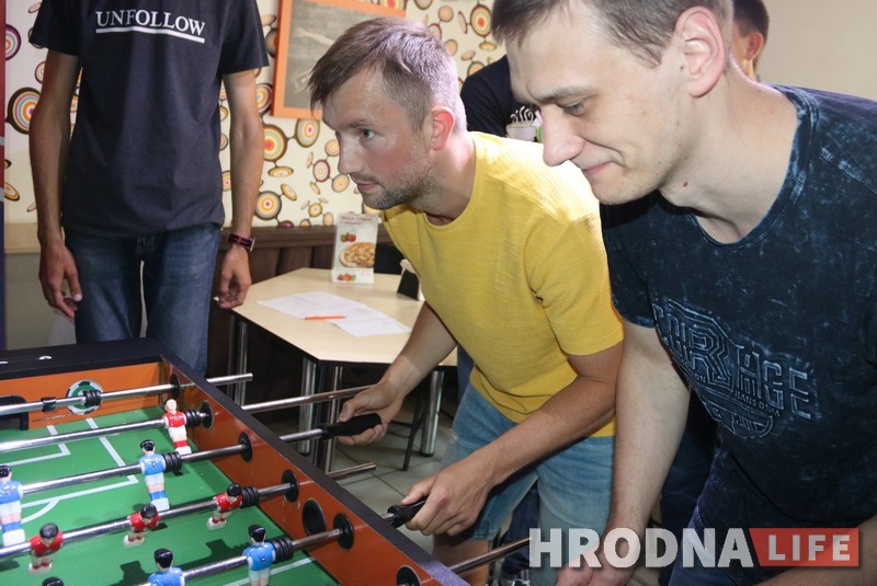 У турніры Hrodna.life па настольным футболе перамаглі айцішнікі